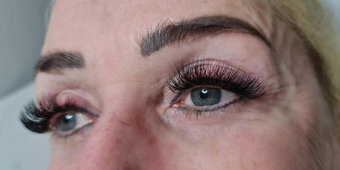 Wimpern 3.jpg
